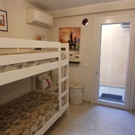 Levante Liliana Holiday home